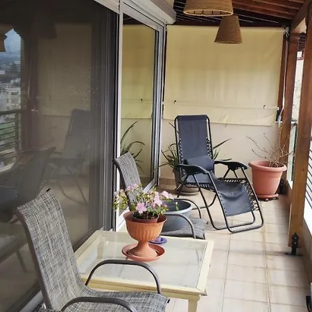 Adam House سالونيك